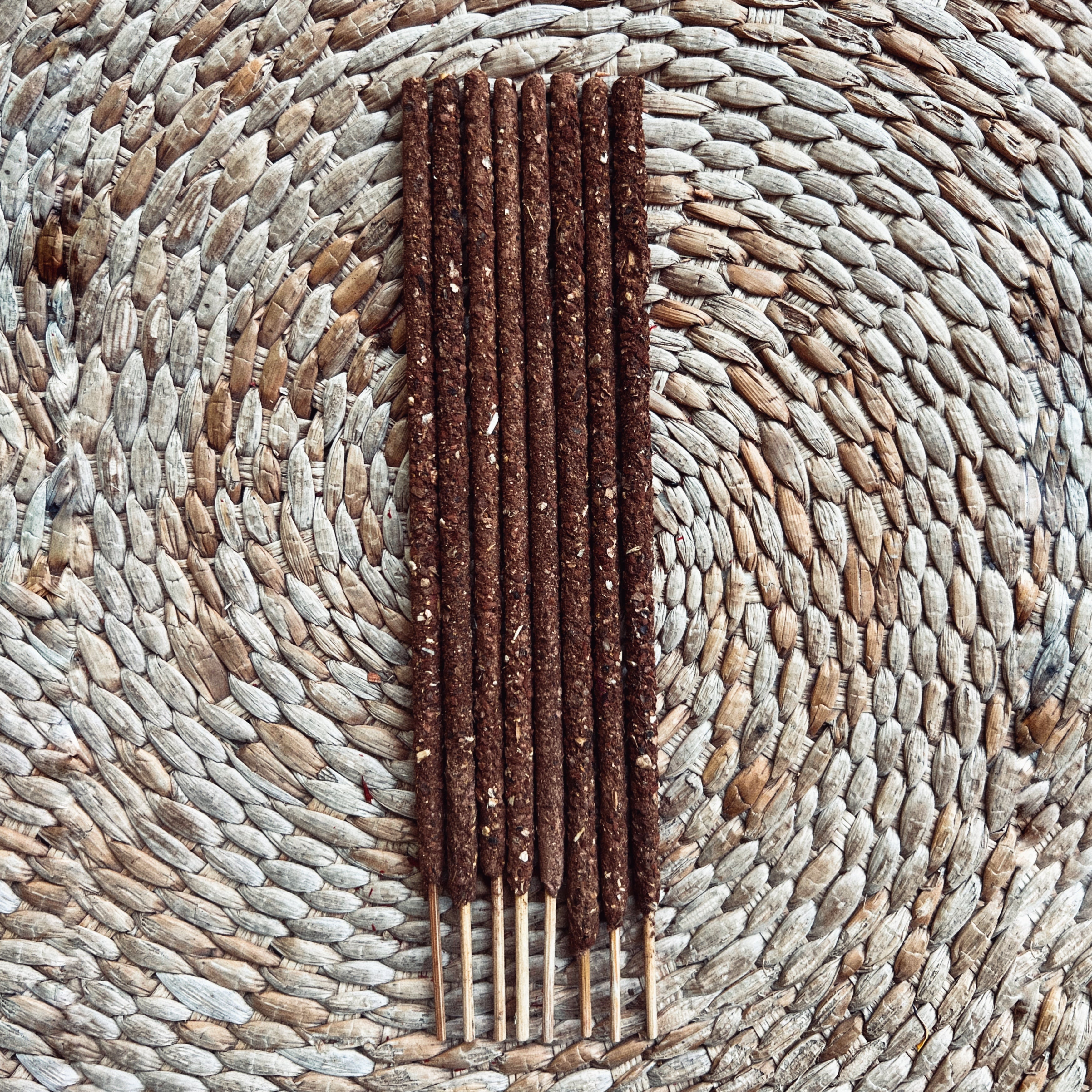 Oud Bark | 8 Sacred Natural Incense Sticks |